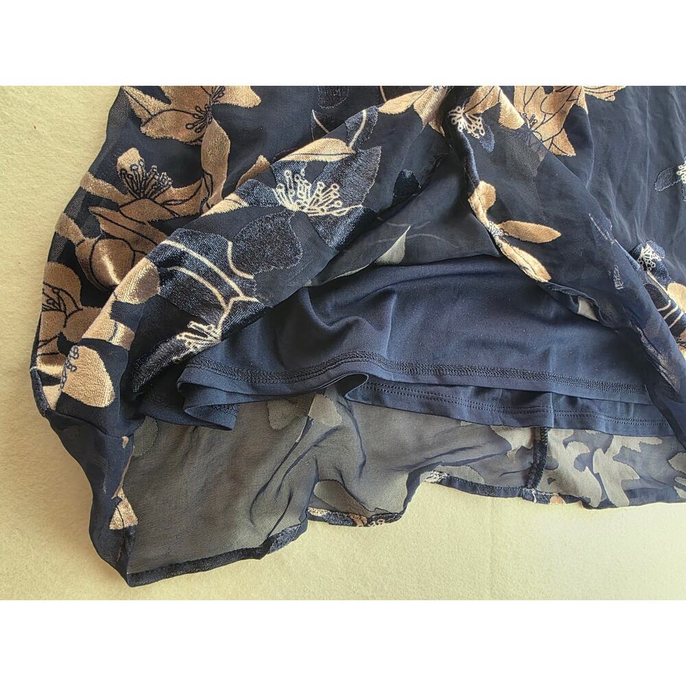 Nordstrom Sun And Shadow Floral Flowing Mini Dress Size Medium NWT - Picture 9 of 11